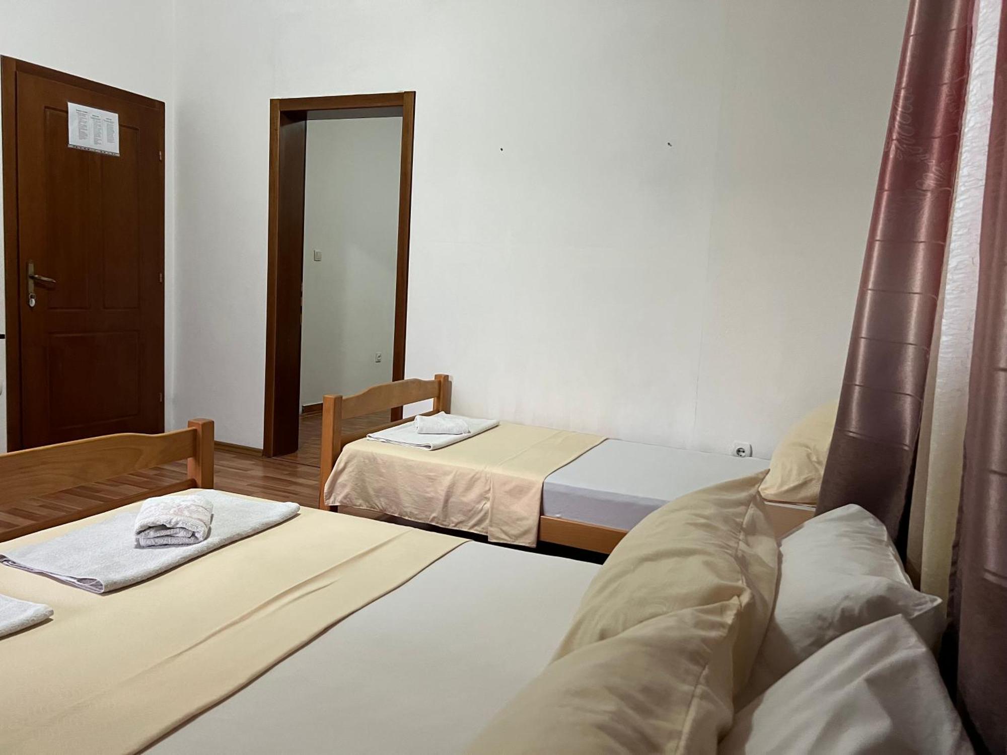 Apartments Fat E Jet - Pool & Breakfast Ulcinj Exterior photo