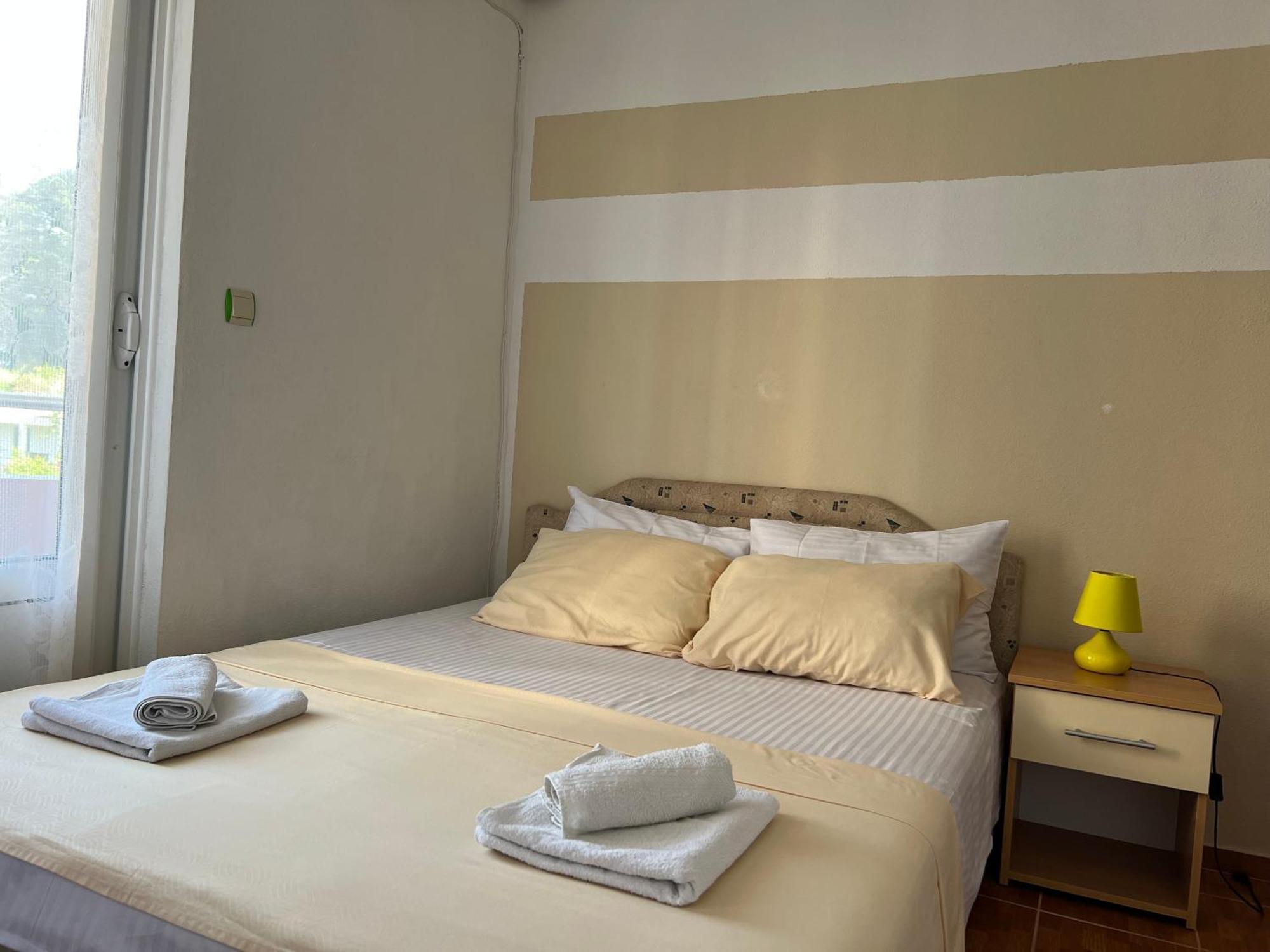 Apartments Fat E Jet - Pool & Breakfast Ulcinj Exterior photo