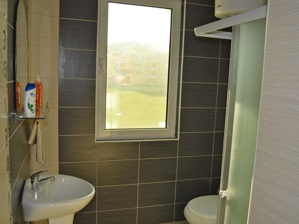 Apartments Fat E Jet - Pool & Breakfast Ulcinj Exterior photo