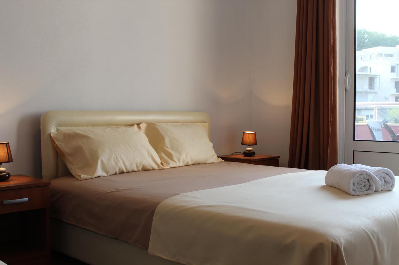 Apartments Fat E Jet - Pool & Breakfast Ulcinj Exterior photo
