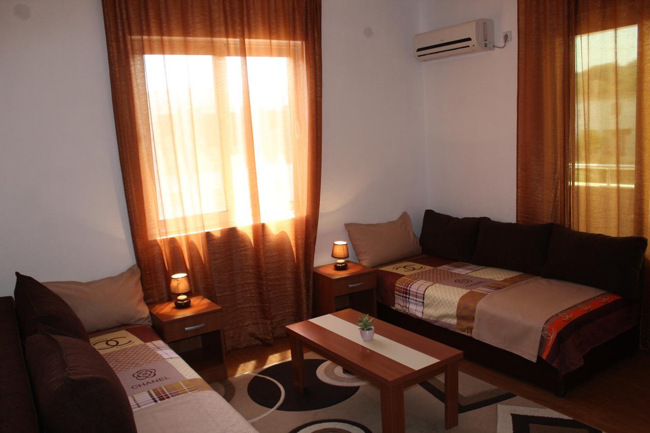 Apartments Fat E Jet - Pool & Breakfast Ulcinj Exterior photo