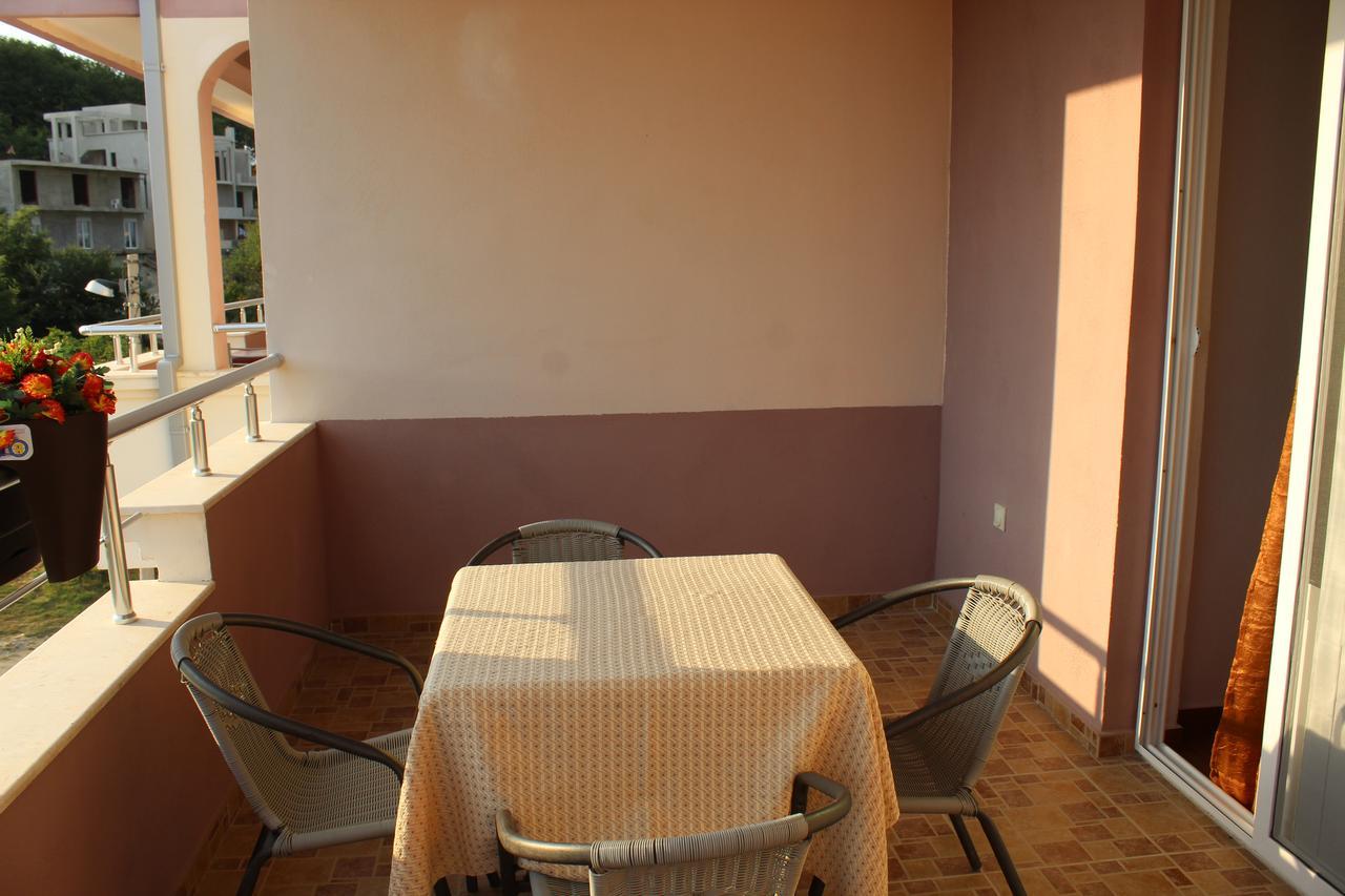 Apartments Fat E Jet - Pool & Breakfast Ulcinj Exterior photo